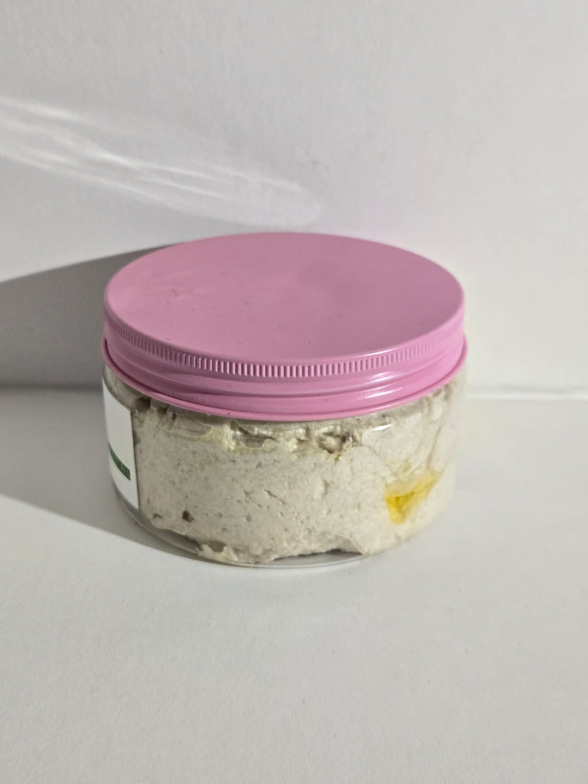CREME ATTRACTION