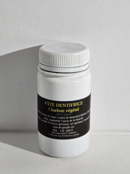 poudre Dentifrice au charbon de bois actif